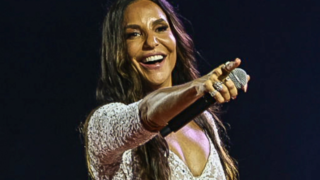 Ivete Sangalo revolta parte dos fãs após discurso político considerado evasivo durante show