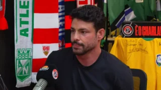 Cauã Reymond relembra depressão após Avenida Brasil e infância difícil